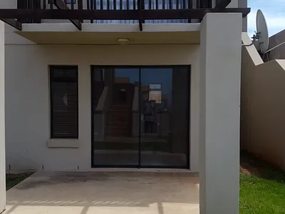 2 Bedroom Apartment To Rent in East London - img