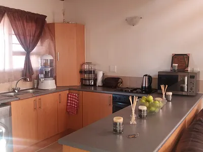 2 Bedroom Apartment To Rent in East London - img