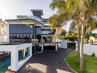 5 Bedroom House For Sale in Umhlanga - lmMA.webp