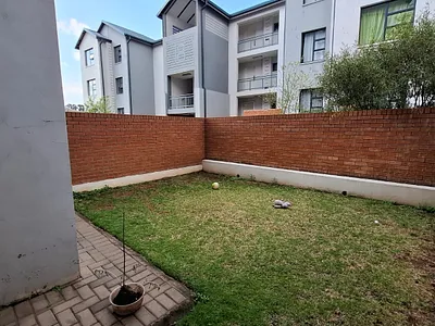 1 Bedroom Apartment For Sale in Pretoria - IJNu.webp