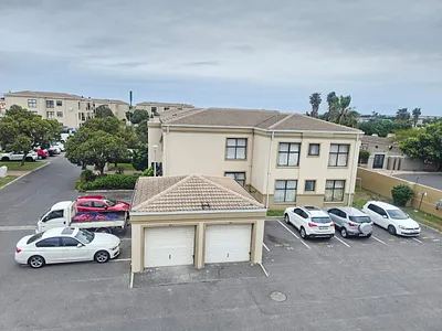 3 Bedroom Apartment For Sale in Blouberg - k9tc.webp