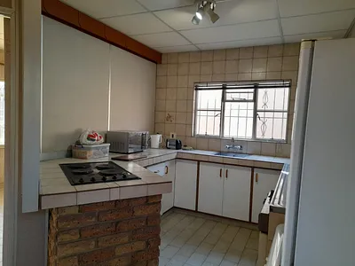 1 Bedroom Apartment To Rent in Glen Austin, Midrand - udbN.webp