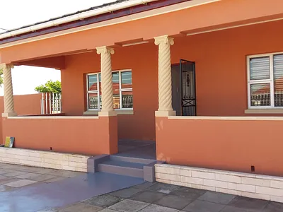 3 Bedroom House To Rent in Cape Town - img
