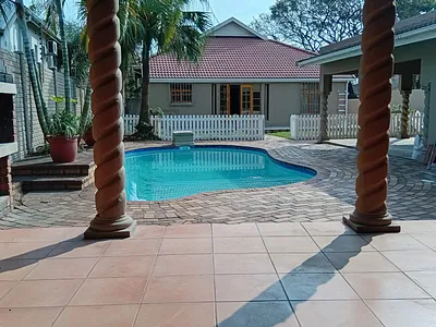 3 Bedroom House To Rent in Durban - img