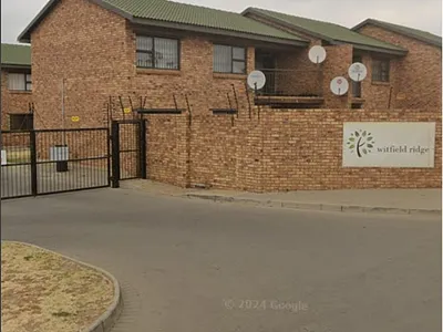3 Bedroom Apartment For Sale in Boksburg - wxzC.webp