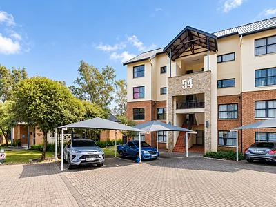 3 Bedroom Apartment To Rent in Midrand - liX7.webp