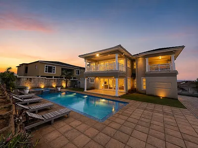 6 Bedroom House For Sale in Kingsburgh - Do1m.webp