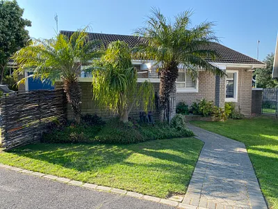 2 Bedroom Townhouse For Sale in Durbanville - aYxW.webp