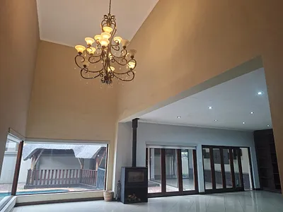 4 Bedroom House For Sale in Vanderbijlpark - S1zC.webp