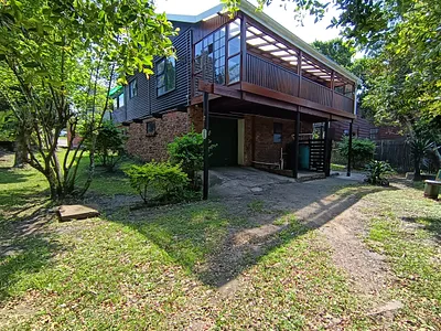 2 Bedroom House For Sale in East London - 5jtV.webp