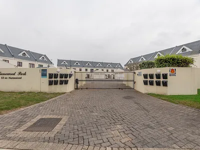 3 Bedroom Townhouse For Sale in Blouberg - img
