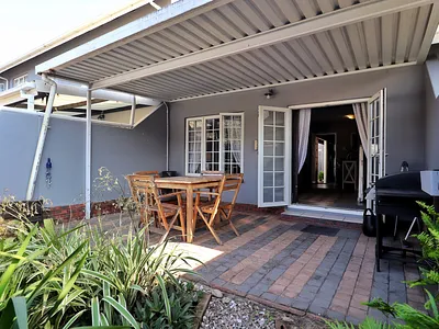 1 Bedroom Apartment For Sale in Richards Bay - s22c.webp