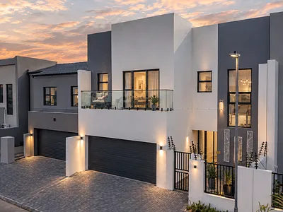 4 Bedroom House For Sale in Blouberg - KAjY.webp