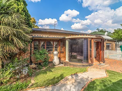 3 Bedroom House For Sale in Edenvale - nGqs.webp