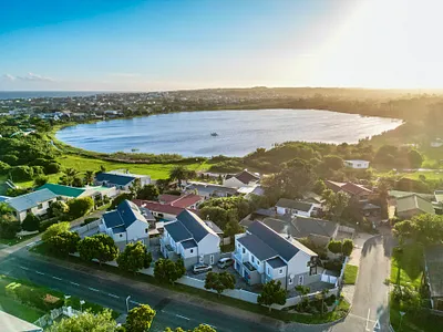3 Bedroom Townhouse For Sale in Hermanus - IQrU.webp