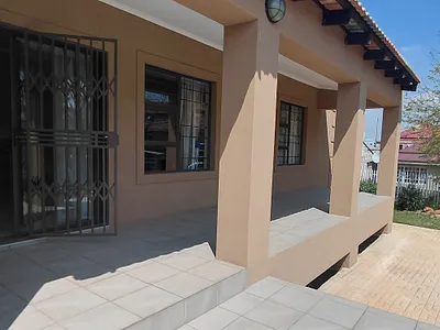 2 Bedroom House To Rent in Heidelberg - img