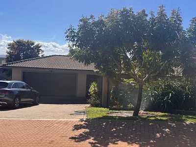 4 Bedroom House For Sale in Hartenbos - 6qXt.webp
