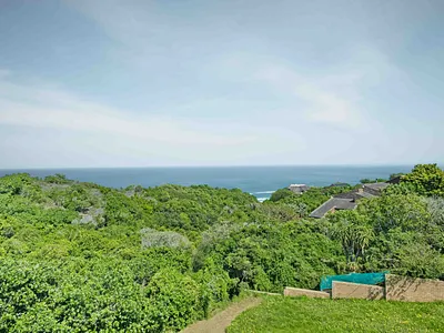 5 Bedroom House For Sale in Port Elizabeth - img