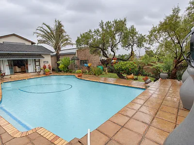 4 Bedroom House For Sale in Pretoria - P3Mf.webp