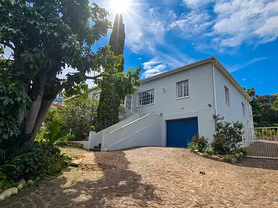 3 Bedroom House For Sale in Swellendam - QRnW.webp