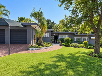 5 Bedroom House For Sale in Newcastle - wMgF.webp