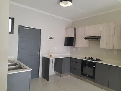 2 Bedroom Apartment To Rent in Midrand - img