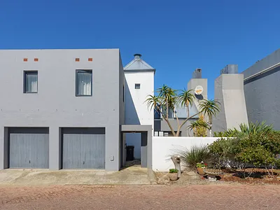 2 Bedroom Townhouse For Sale in Bredasdorp - jdAp.webp