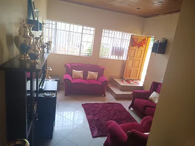 4 Bedroom House For Sale in Johannesburg - img