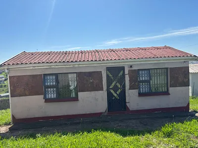 2 Bedroom House For Sale in East London - img