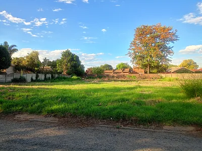 Vacant Land For Sale in Vereeniging - 8U0f.webp