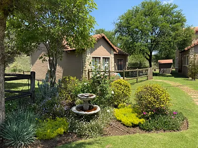 2 Bedroom Townhouse For Sale in Hartbeespoort - Db2U.webp