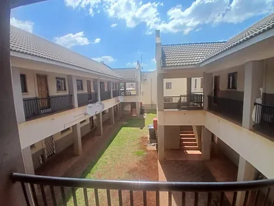 2 Bedroom Apartment For Sale in Akasia - yrOF.webp
