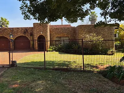 4 Bedroom House For Sale in Pretoria - excH.webp