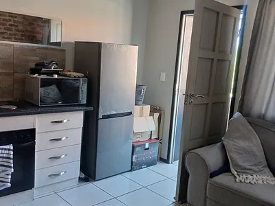 1 Bedroom Apartment For Sale in Potchefstroom - g0tD.webp