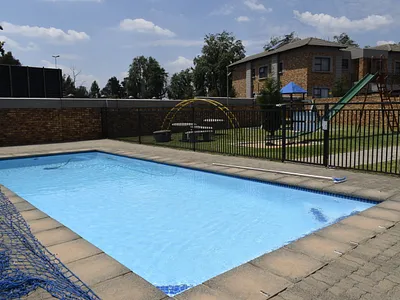 2 Bedroom Townhouse For Sale in Brakpan - xlB0.webp