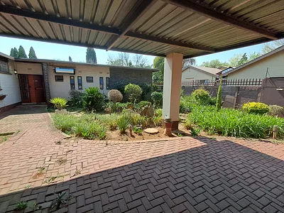 4 Bedroom House To Rent in Vanderbijlpark - mG6T.webp
