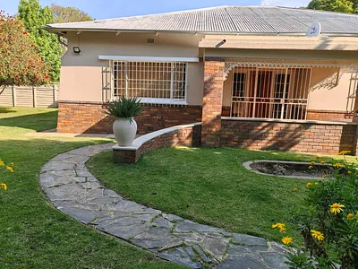 2 Bedroom House For Sale in Benoni - Hfpk.webp