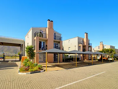 2 Bedroom Apartment For Sale in Gordons Bay - eTvo.webp
