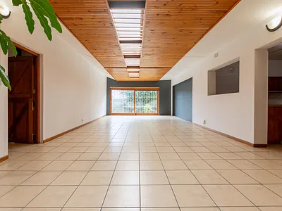 4 Bedroom House To Rent in Velddrif - img