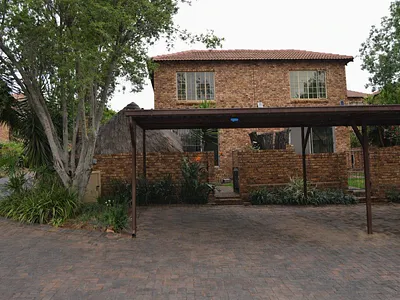 2 Bedroom Apartment To Rent in Roodepoort - img