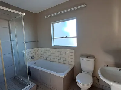 3 Bedroom Apartment For Sale in Nigel - img