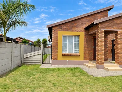 3 Bedroom House For Sale in Rustenburg - F5oG.webp