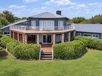 4 Bedroom House For Sale in Hartbeespoort - EU4e.webp