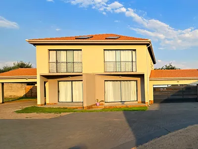 3 Bedroom House For Sale in Witbank - img