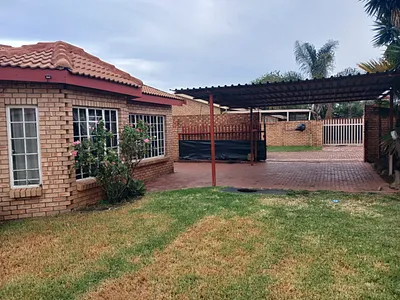 3 Bedroom House For Sale in Witbank - img