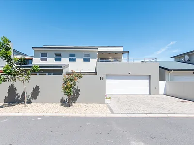 4 Bedroom House For Sale in Langebaan - img