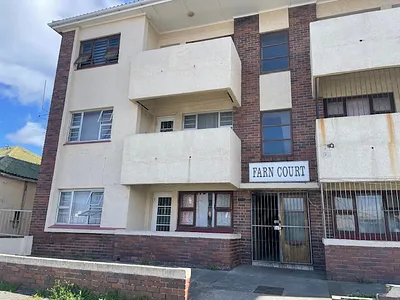 2 Bedroom Apartment For Sale in East London - img