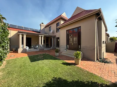 3 Bedroom Townhouse To Rent in Centurion - Hjsr.webp