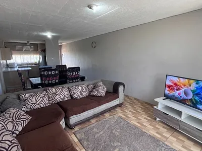 2 Bedroom Townhouse For Sale in Pretoria - img
