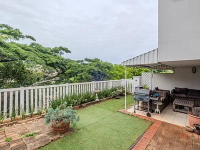 3 Bedroom Apartment For Sale in Umhlanga - FdNU.webp
